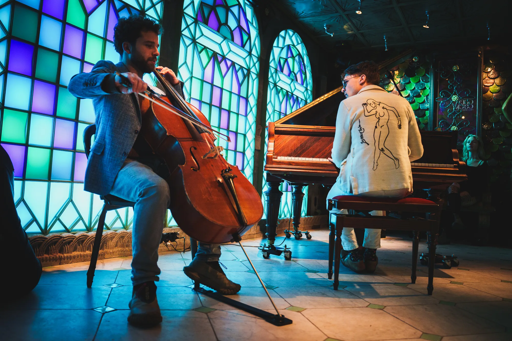 Sem Kramer and Qusai Naim performing live at Love Junkie